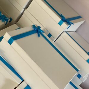 Val White Gift box