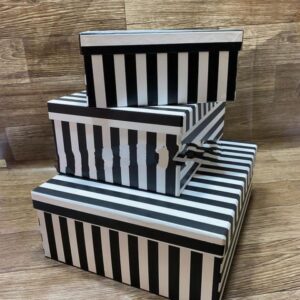 Black Strip Box L