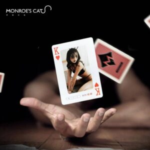 Monroe's Cat  whot Card