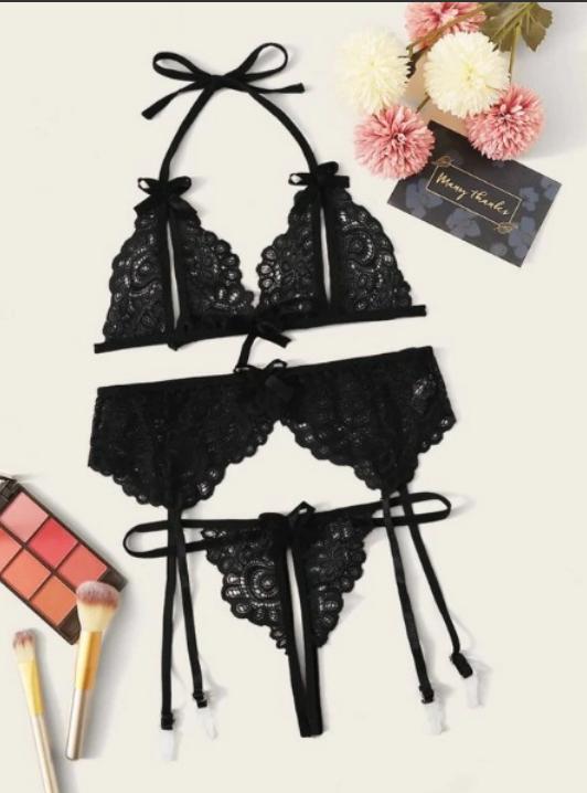 FOIKISS Women Lingerie Set ( Black)