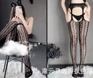 Garter Stocking W24