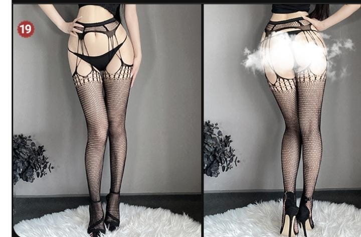 Garter Stocking W19