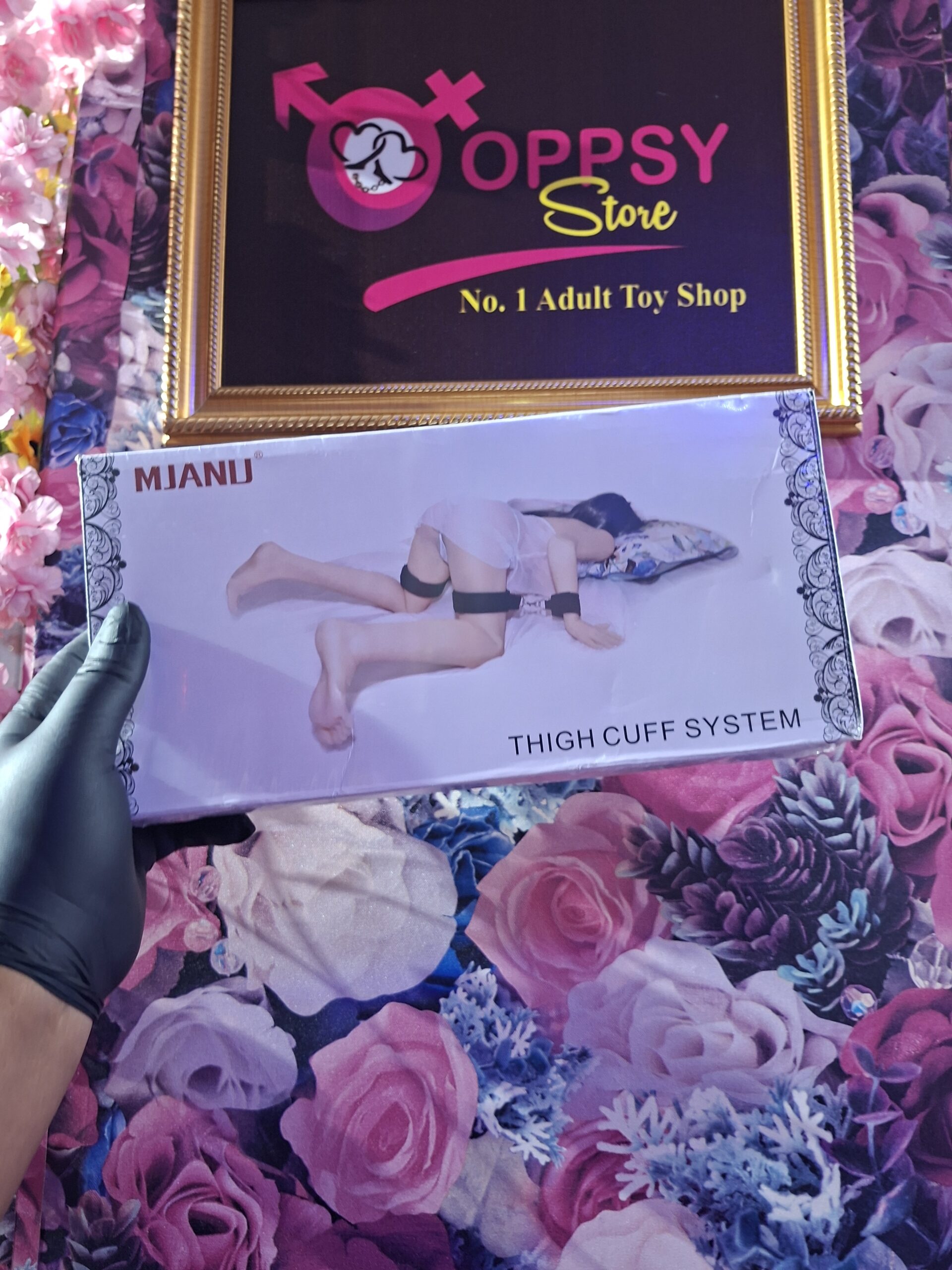 MJANU Thigh Cuff Restraint Wrist & Thigh Bondage BDSM Kit